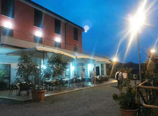 Agriturismo Agri Armonia ซานลูซิโด ภายนอก รูปภาพ